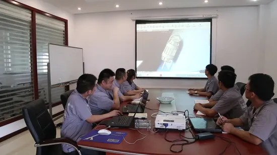 Средний мотор-редуктор с короткозамкнутым ротором